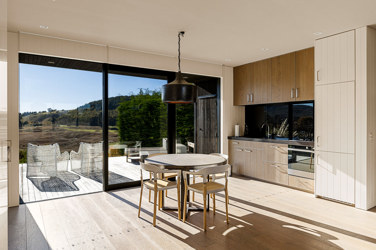 Kinloch Manor & Villas