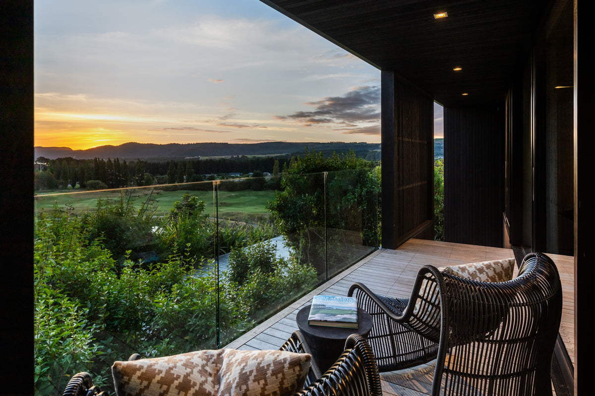 Kinloch Manor & Villas